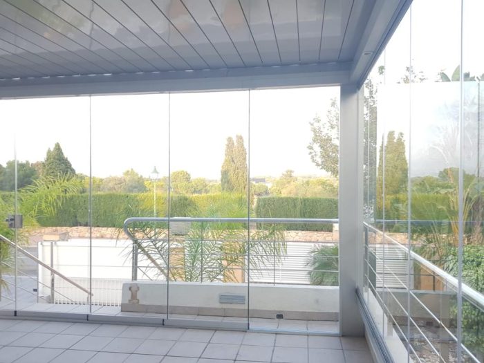 Pérgolas bioclimáticas: confort y eficiencia en tu terraza